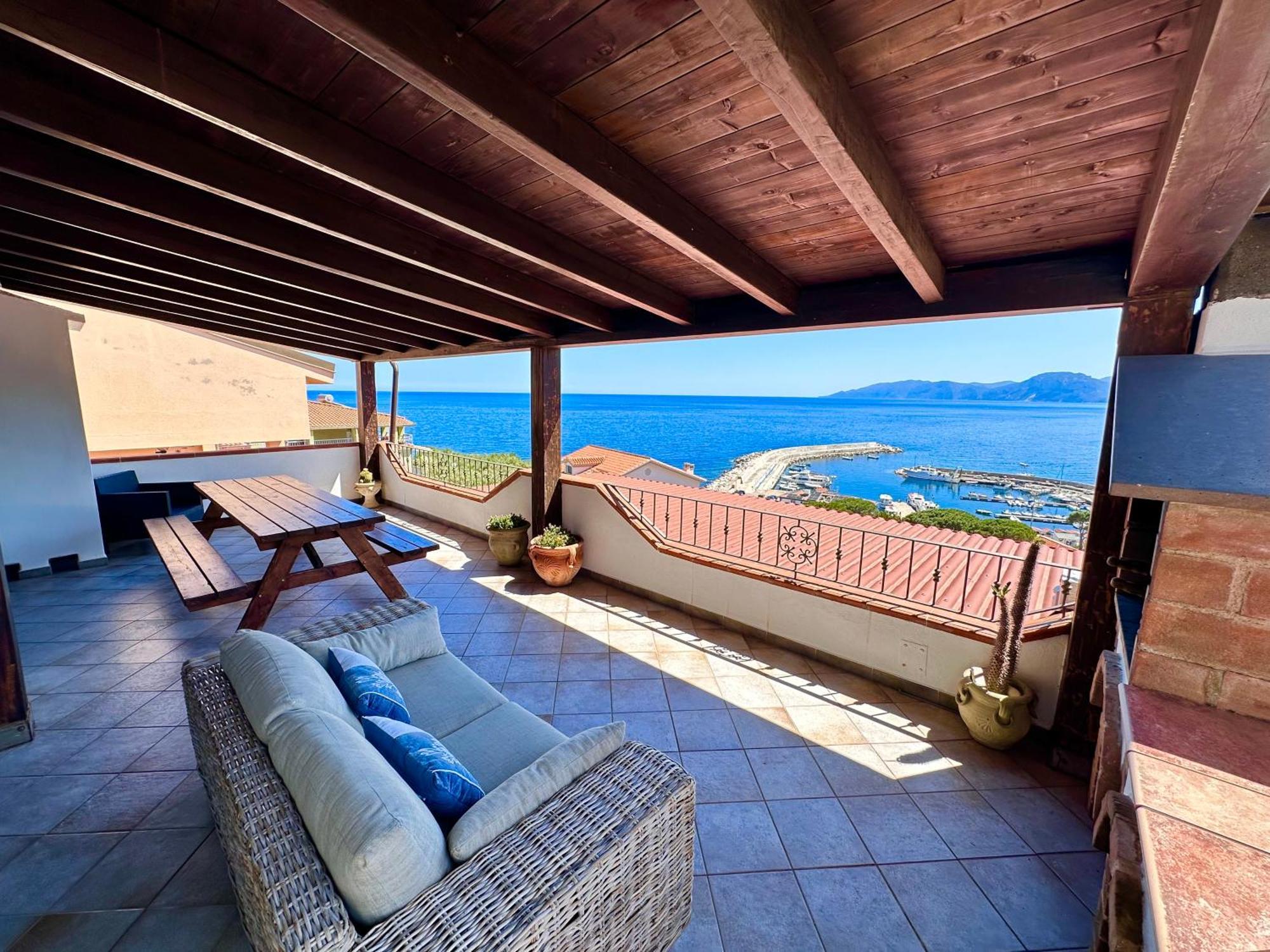 Cala Gonone House Apartamento Exterior foto